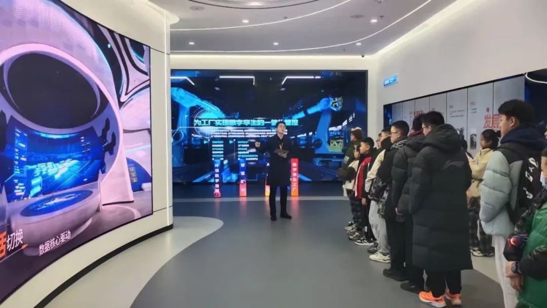 踐行公益 彰顯擔(dān)當(dāng)！捷瑞數(shù)字聯(lián)合愛(ài)心組織舉辦數(shù)字科普體驗(yàn)活動(dòng)